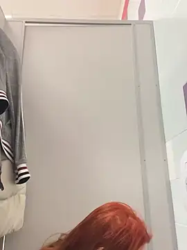 Snapshot of AmmyHot chatting on 01-14-25, 07:17 AmmyHot online show from 01-14-25, 07:17