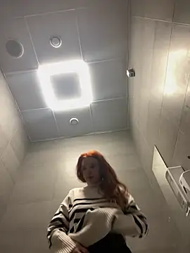 Snapshot of AmmyHot chatting on 01-21-25, 02:43 AmmyHot online show from 01-21-25, 02:43