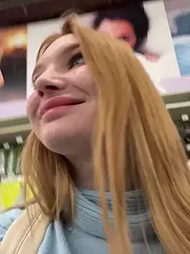 Snapshot of AmmyHot chatting on 02-14-25, 07:07 AmmyHot online show from 02-14-25, 07:07