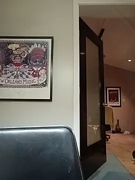 Hotbodyscottie online show from 12-04-25, 08:34