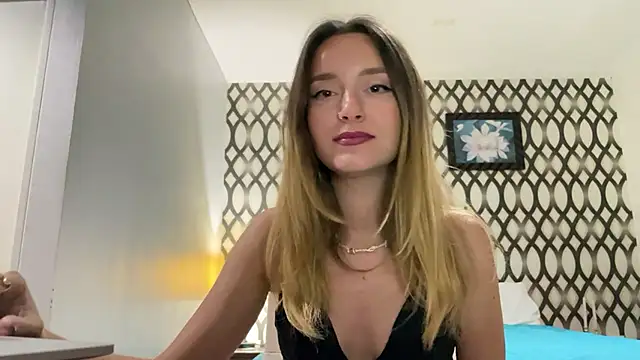 SirenaBelle online show from 02-16-25, 10:43