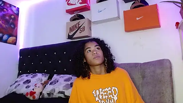 Snapshot of king__Black chatting on 02-08-25, 07:27 king Black online show from 02-08-25, 07:27