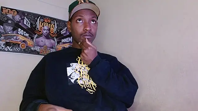 Snapshot of king__Black chatting on 10-09-25, 12:03 king Black online show from 10-09-25, 12:03