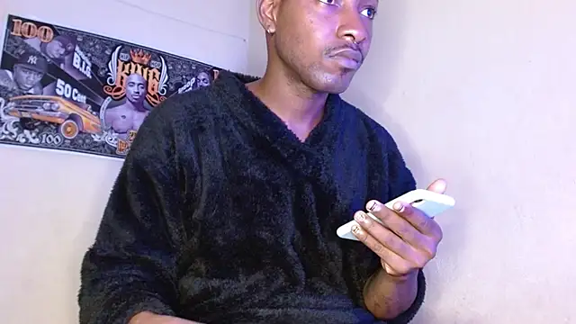 Snapshot of king__Black chatting on 10-21-25, 10:27 king Black online show from 10-21-25, 10:27