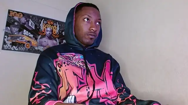 Snapshot of king__Black chatting on 10-26-25, 09:37 king Black online show from 10-26-25, 09:37