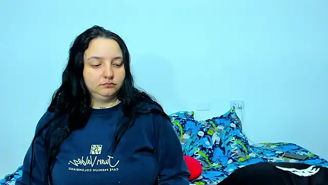 Snapshot of Bad_Couple_1 chatting on 03-06-25, 03:02 Bad Couple 1 online show from 03-06-25, 03:02