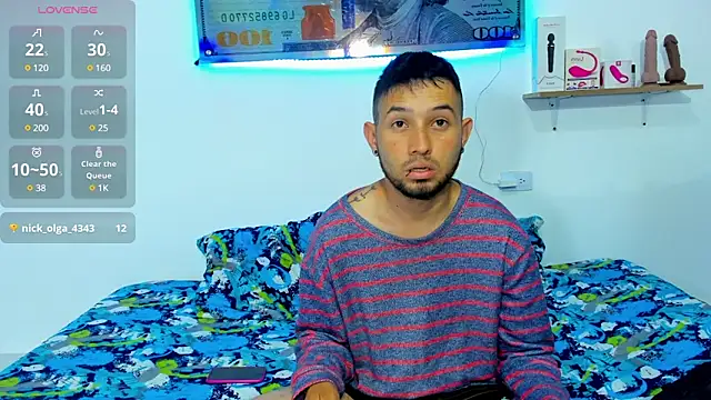 Snapshot of Bad_Couple_1 chatting on 03-14-25, 08:32 Bad Couple 1 online show from 03-14-25, 08:32