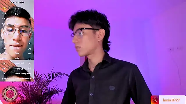 Snapshot of Levin_Hikaru chatting on 09-20-25, 02:23 Levin Hikaru online show from 09-20-25, 02:23