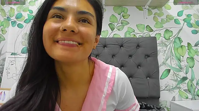 atilanadiaz7 online show from 02-10-25, 06:45