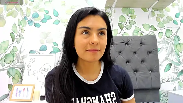 atilanadiaz7 online show from 03-14-25, 08:38