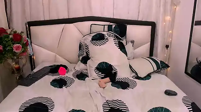 InkedSabrina online show from 02-14-25, 01:34