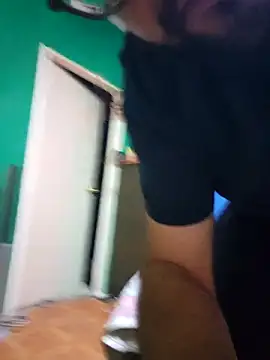 Snapshot of Ricorry@xh chatting on 11-22-25, 06:12 Ricorryxh online show from 11-22-25, 06:12