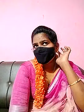 melina214 online show from 02-11-25, 05:07