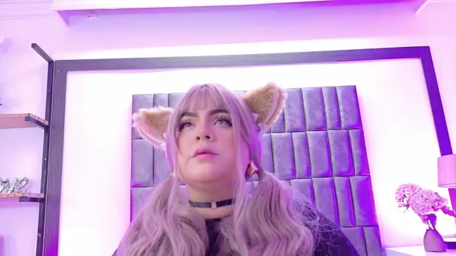 MeryStone online show from 09-18-25, 04:14