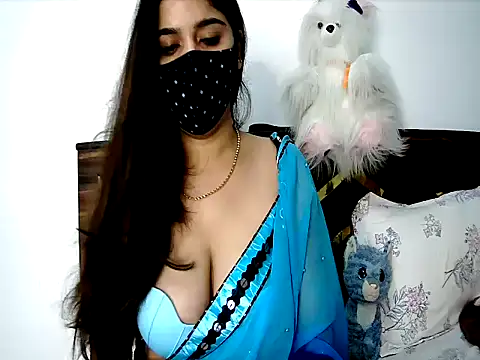 Snapshot of Gloie4u chatting on 07-08-26, 09:36 Gloie4u online show from 07-08-26, 09:36