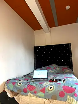 Richchocolatesweet  online show from 10-01-25, 01:50