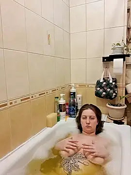 Sakura Green online show from 01-09-25, 09:58