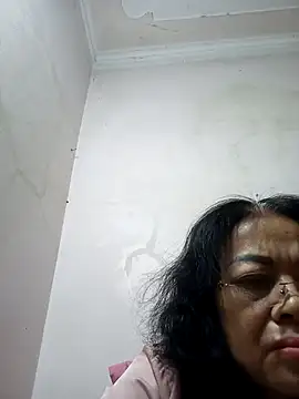 Hotestlove online show from 03-18-25, 12:36