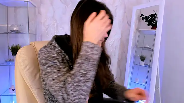 Will Will  online show from 12-18-25, 09:32