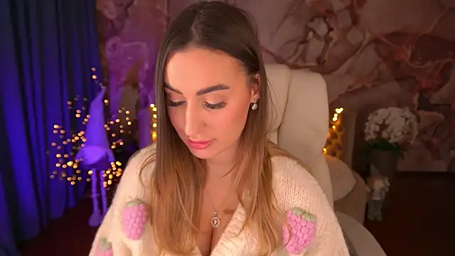 Snapshot of LiaBrazzerr chatting on 12-07-24, 07:10 LiaBrazzerr online show from 12-07-24, 07:10