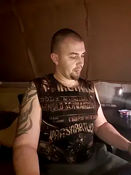 Foxyshaved online show from 01-29-25, 12:56