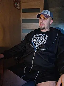 Foxyshaved online show from 09-23-25, 04:37