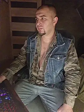 Foxyshaved online show from 11-08-25, 04:34