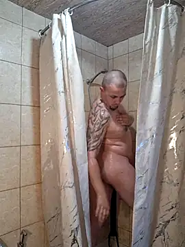 Foxyshaved online show from 05-19-26, 06:31