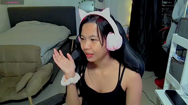 Kana G online show from 01-23-25, 03:54