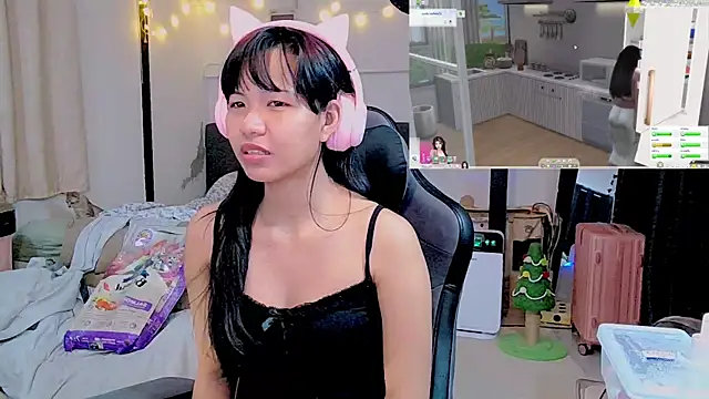 Kana G online show from 02-13-25, 07:31