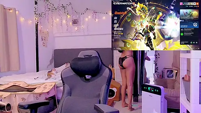 Kana G online show from 03-13-25, 03:06