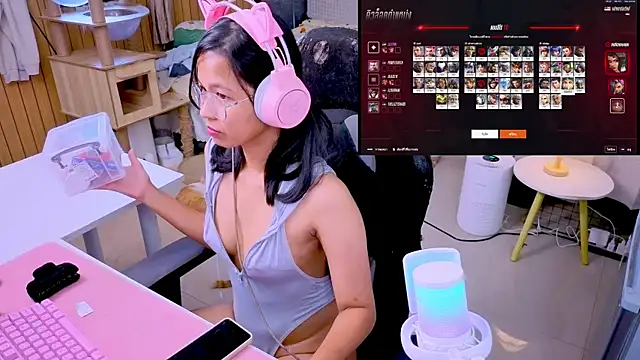 Kana G online show from 04-12-26, 07:13