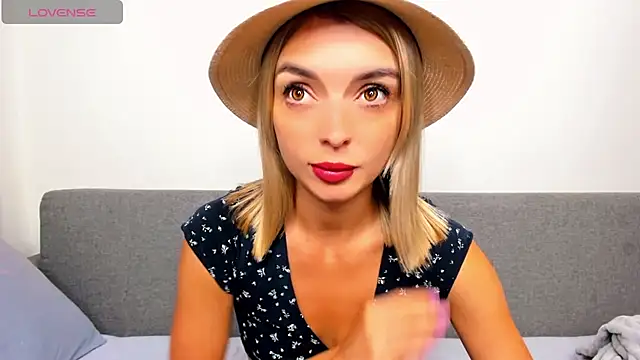  ellen meow  online show from 09-19-25, 07:47