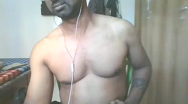 Snapshot of tamil_bestie chatting on 02-05-25, 06:02 tamil bestie online show from 02-05-25, 06:02