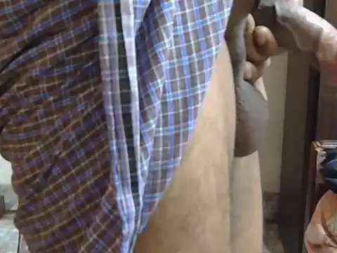 Snapshot of tamil_bestie chatting on 10-29-25, 02:58 tamil bestie online show from 10-29-25, 02:58