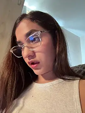 CuteeRose online show from 02-08-26, 02:31