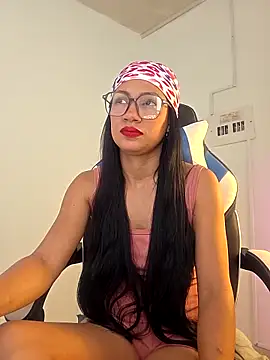 KittyKardy online show from 01-14-26, 06:35