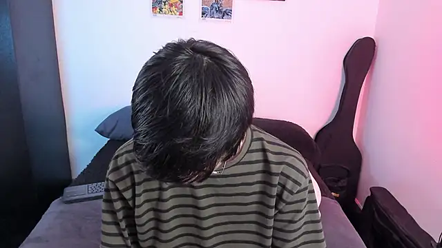 Aventure Twinks online show from 12-05-25, 05:09