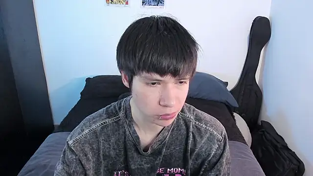 Aventure Twinks online show from 02-22-26, 01:51