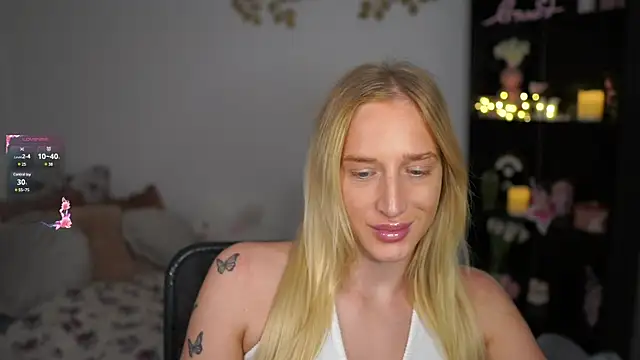 Nicolette  Shea  online show from 12-14-24, 09:40