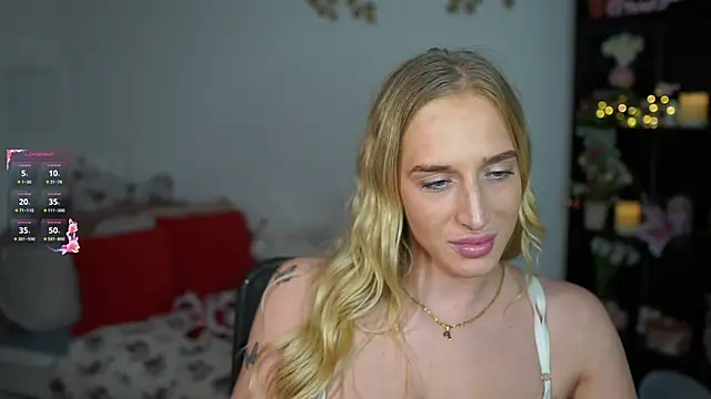 Nicolette  Shea  online show from 12-29-24, 04:51