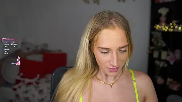 Nicolette  Shea  online show from 01-05-25, 02:08