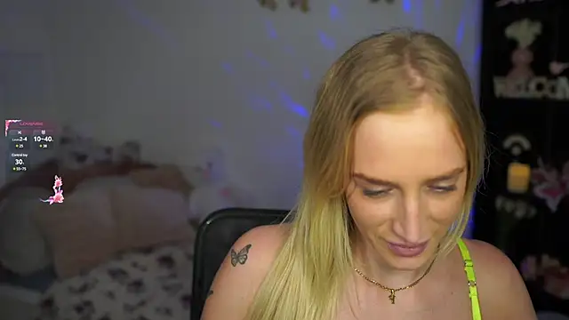 Nicolette  Shea  online show from 01-15-25, 12:15