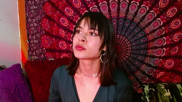 Snapshot of AbbySccott chatting on 12-14-24, 06:52 AbbySccott online show from 12-14-24, 06:52