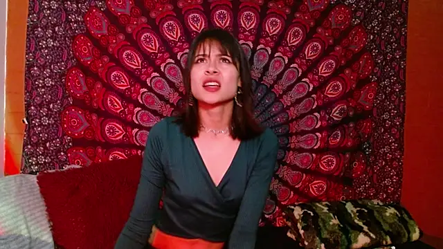 Snapshot of AbbySccott chatting on 12-14-24, 10:39 AbbySccott online show from 12-14-24, 10:39