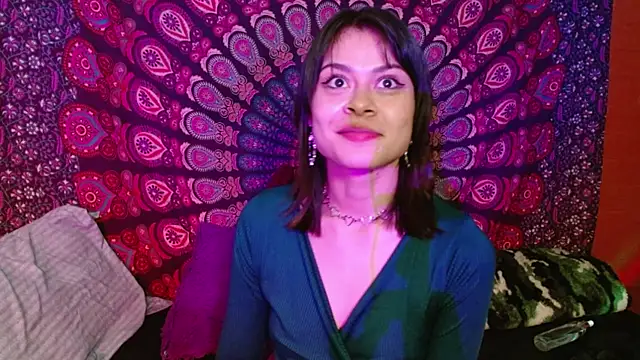 Snapshot of AbbySccott chatting on 12-15-24, 01:46 AbbySccott online show from 12-15-24, 01:46