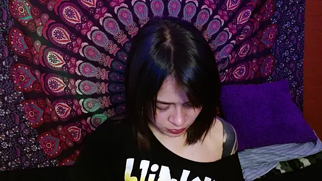 Snapshot of AbbySccott chatting on 12-20-24, 03:25 AbbySccott online show from 12-20-24, 03:25