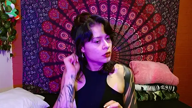 Snapshot of AbbySccott chatting on 03-12-25, 11:12 AbbySccott online show from 03-12-25, 11:12