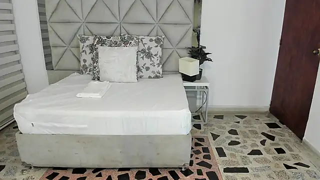 Snapshot of nina_pons chatting on 10-20-25, 11:16 nina pons online show from 10-20-25, 11:16