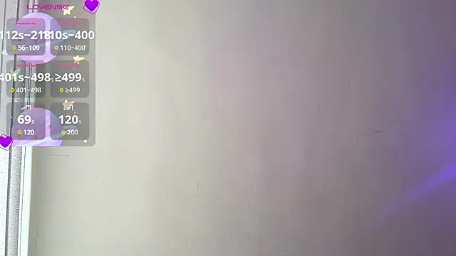 Snapshot of reaLISStic chatting on 09-19-25, 03:45 reaLISStic online show from 09-19-25, 03:45